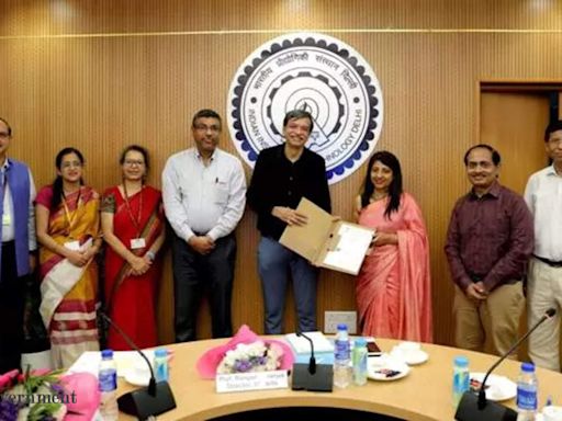 IIT Delhi transfers indigenous healthcare technologies to industry under MeitY funded NNetRA - ET Government
