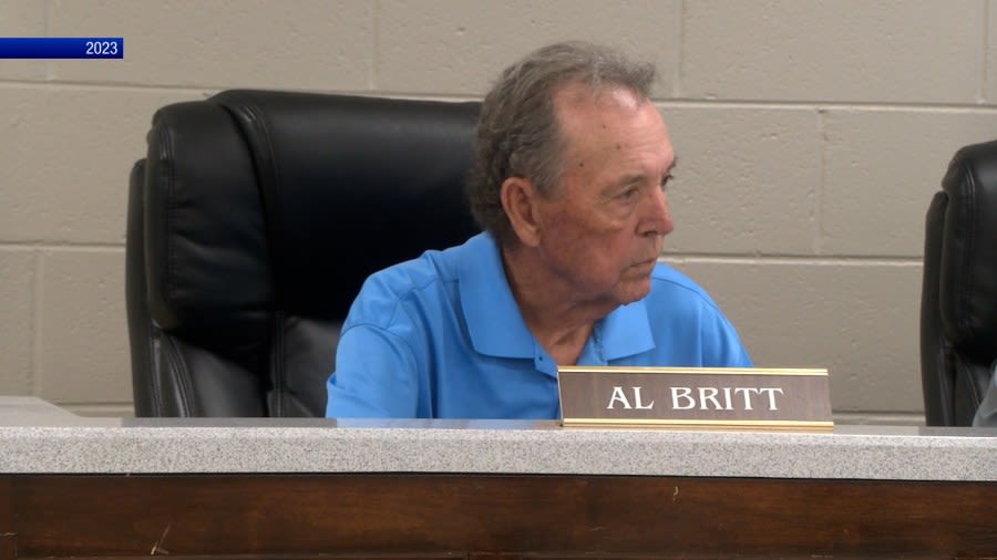 Coffee Co. commissioners reflect on the life of Al Britt