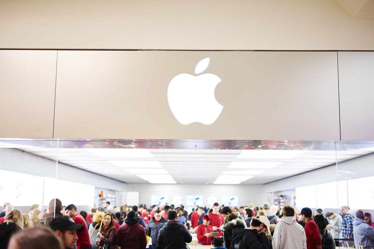 Apple Store in New Jersey Votes Against Unionizing, CWA Says