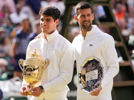 Alcaraz es otra vez el rey de Wimbledon y, con 21 años, acumula estadísticas de una leyenda: "Aún no me veo como un gran campeón"