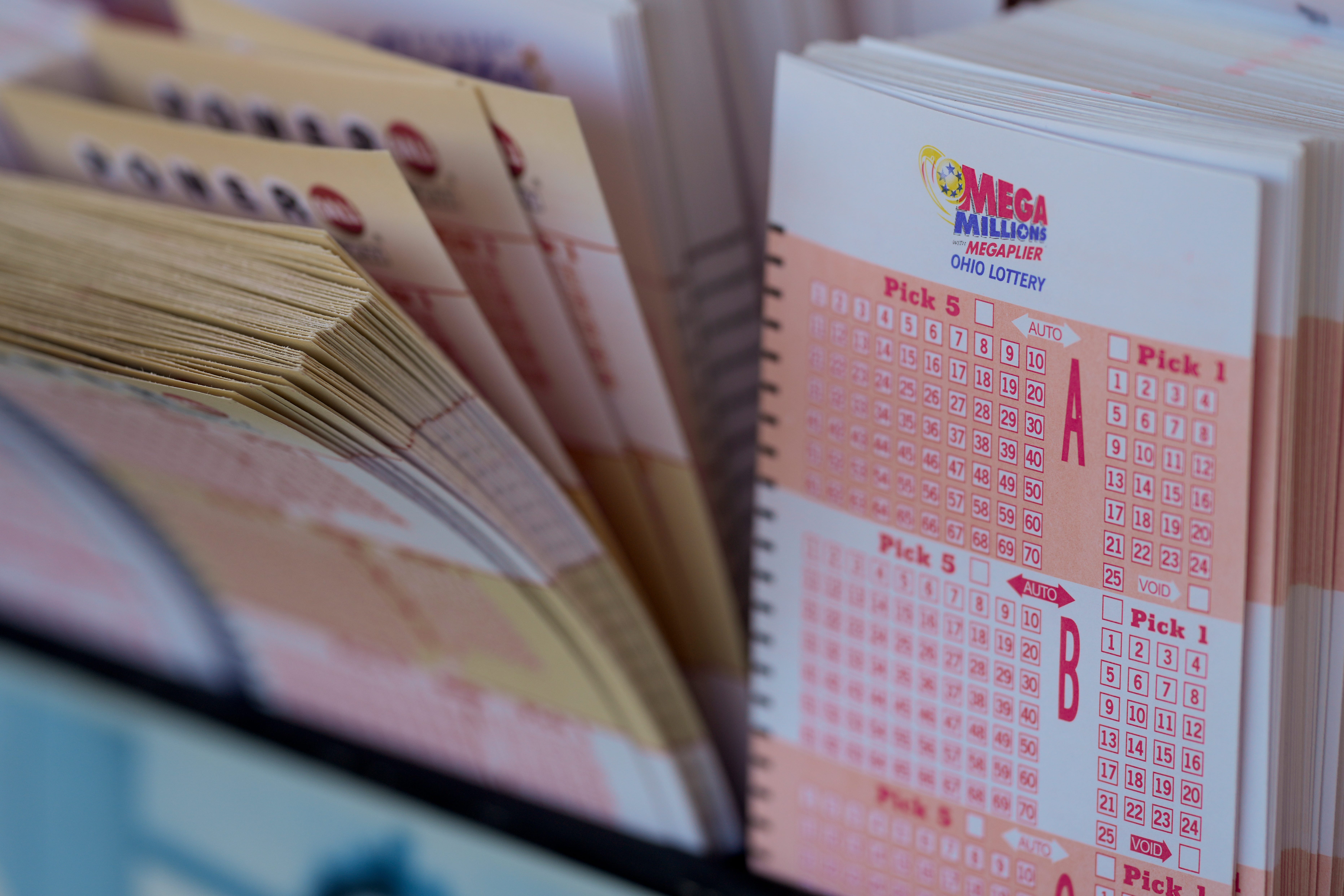 Ohio Lottery Powerball, Pick 3 Midday winning numbers for July 24, 2024