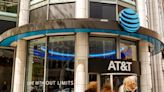 AT&T cuestiona por qué Bait de Walmart crece más que Oxxo
