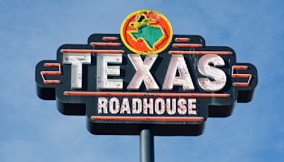 What It Was Like To Eat At The First Texas Roadhouse