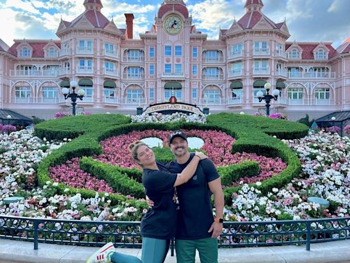 Priscila Fantin e Bruno Lopes mostram detalhes de visita a Disney de Paris
