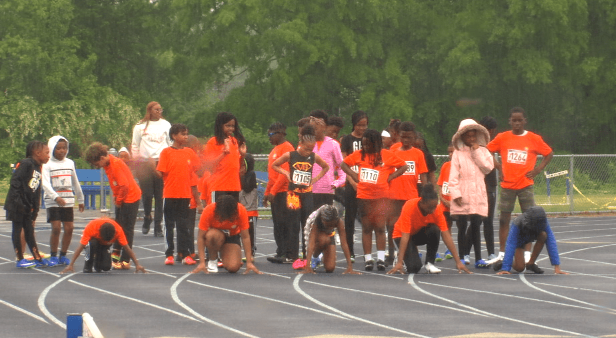 Runners race through rain during 2nd annual Queen Track Classic in Henrico