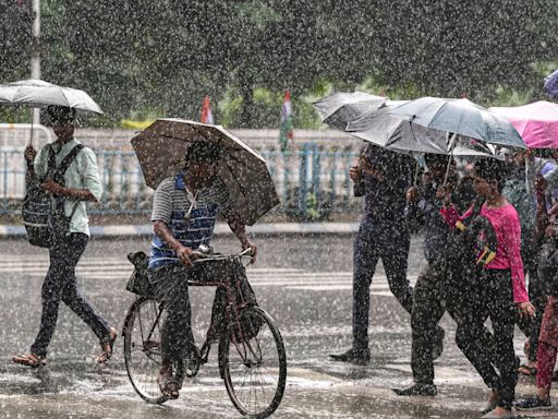 Bengaluru in for a week of rain, say forecasts from IMD; Coastal Karnataka under yellow, orange alerts