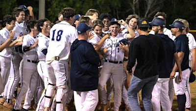WATCH: Dwyer baseball punches ticket to states, celebrates region championship victory