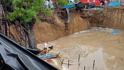 Labourer's Body Found In Debris, 2 More Trapped In South Delhi Wall Collapse