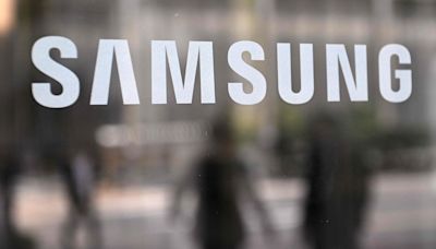 Samsung's rare apology as results sag: 'These are testing times'