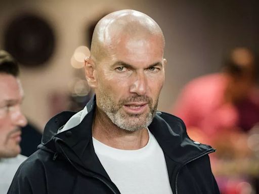 Man Utd dressing room 'reaction' to Zinedine Zidane appointment as ex-star makes claim