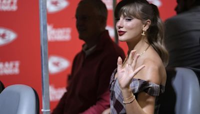 Taylor Swift is back to watch Travis Kelce and the Chiefs with Eras Tour soon to resume