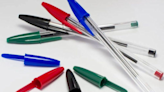 MARAVILLOSA IDEA: recicla tus lapiceras viejas y dale el mejor uso para el jardín
