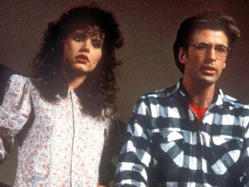 Tim Burton revela la verdadera razón por la que Alec Baldwin y Geena Davis no estarán en Beetlejuice 2