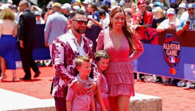 Texas Rangers, other MLB stars strut down red carpet prior to All-Star Game in Arlington