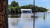 FEMA teams visit northwest Iowa neighborhoods to help flood survivors