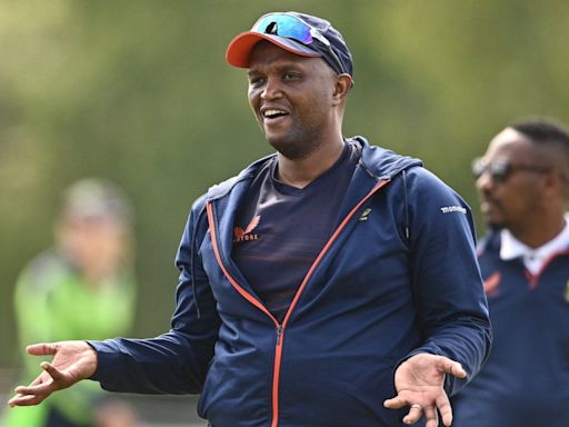 Hilton Moreeng's stint as head coach of South Africa women's team ends after 11 years