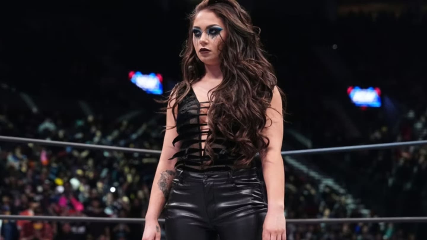 AEW News: Fan Kicked Out of ROH Taping for Harassing Skye Blue (Report)