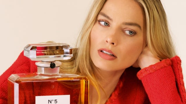 Margot Robbie Appointed the Face of the Iconic Chanel No.5 Fragrance