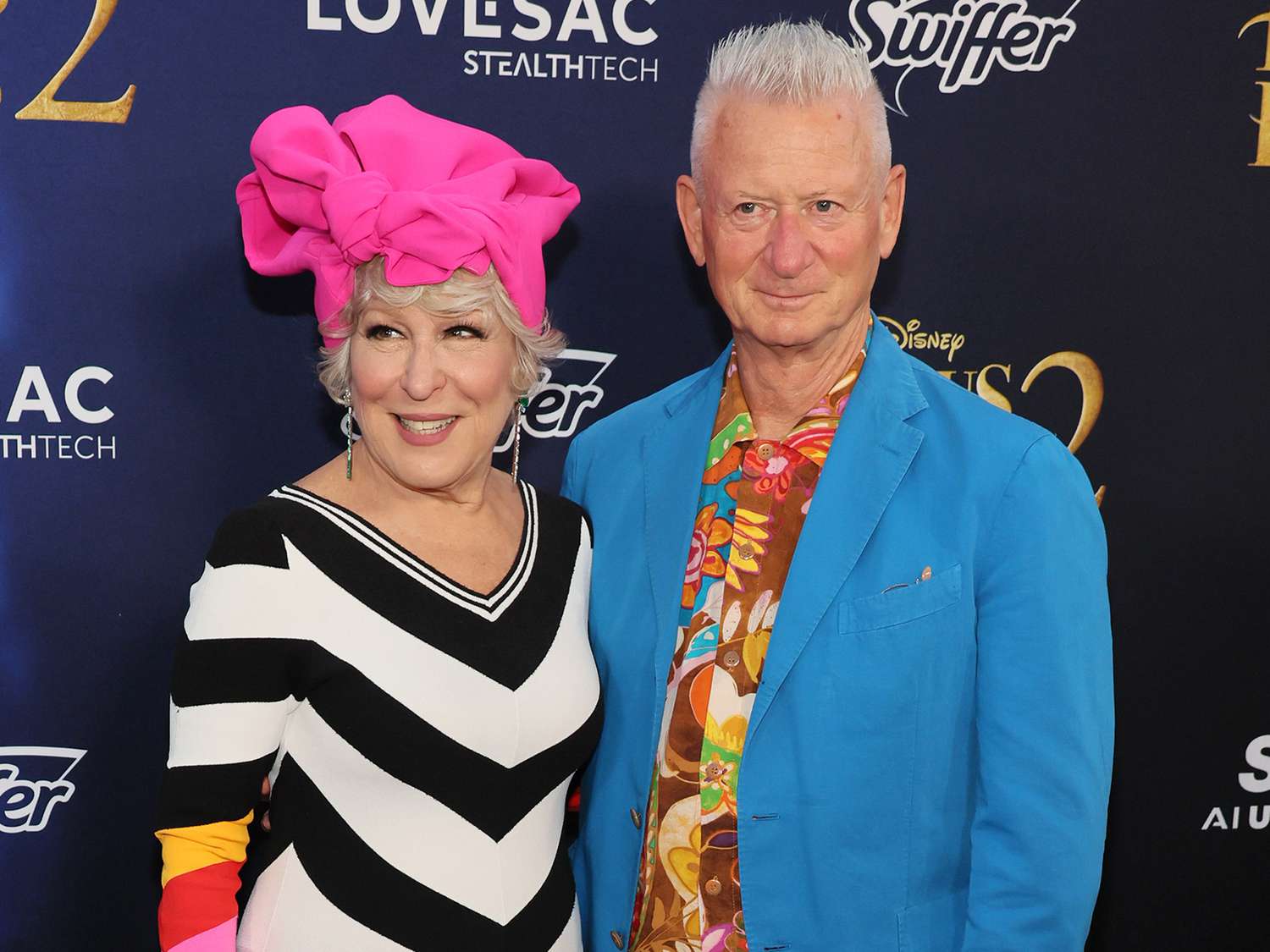 Bette Midler Reveals Secret to Her 40-Year Marriage: 'Separate Bedrooms — My Husband Snores'