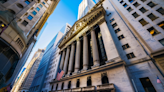 Stocks Pause On Dismal Consumer Confidence; Yields, Dollar Rise As Inflation Expectations Kick Higher, Bitcoin Sinks: What's...