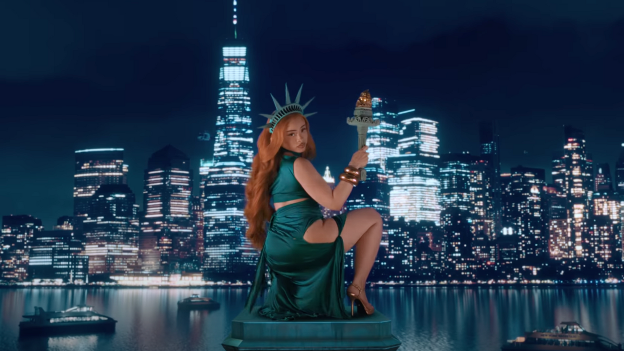 Ice Spice Twerks As Lady Liberty In “Oh Shhh…” Music Video Feat. Travis Scott