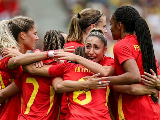 USA, World Cup holders Spain win women's Olympic football openers