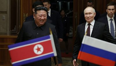 Putin and Kim Jong Un are getting alarmingly close, and it's put US ally South Korea in a predicament