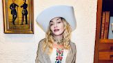 Madonna usa roupas de Frida Kahlo no México e se declara: 'Eterna musa'