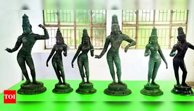 Antique idols seized in smuggling bust | Trichy News - Times of India