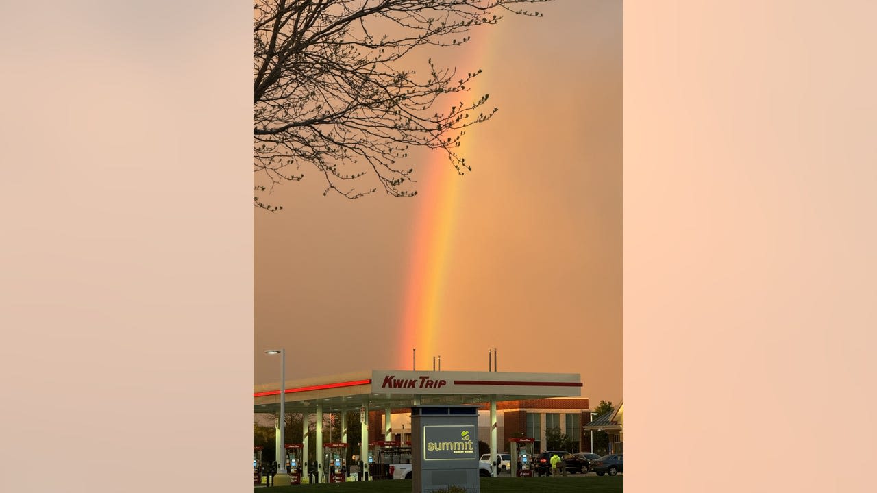 Rainbows to start a soggy Thursday morning