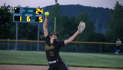 Ace Elizabeth Mitchell powers Coventry softball back to Class S title game in 8-2 win over Old Lyme