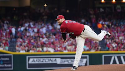 Montgomery, D-backs ride solid start to late game victory