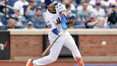 Mets fall apart in 11th inning, drop series to Astros