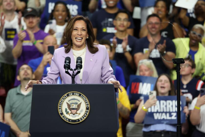 Kamala Harris raises $12 million in San Francisco, touts California roots