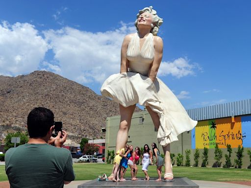 Giant Marilyn Monroe statue in Palm Springs to move after underwear complaints