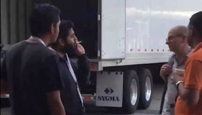 Old video of Arijit Singh smoking a cigarette in public sparks health concerns among his fans - Times of India
