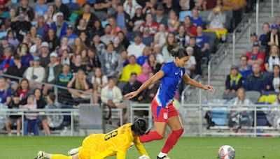 U.S. women's soccer scores Olympic-opening win over Zambia, but bigger tests loom