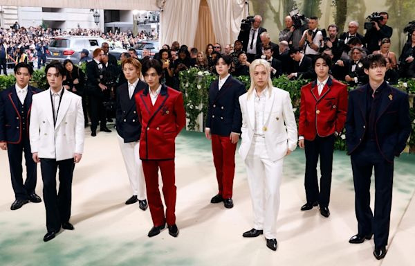 K-Pop Fans Fume at Met Gala Paparazzi’s Racist Jabs