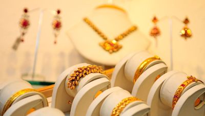 Gold Prices Today | Yellow metal glitters on US Fed rate cut momentum: MCX above ₹75K, bullion up 29% YTD | Stock Market News