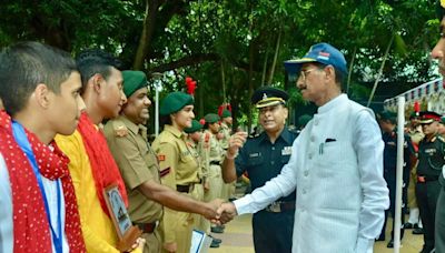 MoS Defence assures troops all necessary support and resources for operational readiness - ET Government