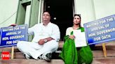 Trinamool MLAs Stage Dharna at Assembly Waiting for Governor | Kolkata News - Times of India