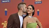 'Bachelor' alum Nick Viall marries longtime girlfriend Natalie Joy