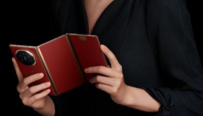 Huawei unveils the world's first tri-fold phone, Mate XT, with a substantial price