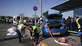 Palestino embiste con su auto una parada de bus en Jerusalén