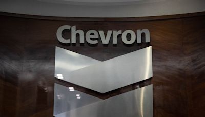 Chevron se traslada a Texas y se suma a una ola de negocios que se mudan al estado