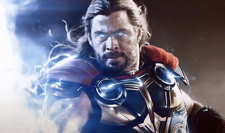 THOR Star Chris Hemsworth Blasts Actors Who've Criticized The MCU After Appearing In Movies That "Didn't Work"