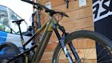 SR Suntour Durolux 38 Spreads Out w/ New Chassis & Damper