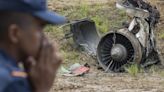 Mueren 19 pasajeros al estrellarse un avión en Nepal, uno de los países más peligrosos para volar; sobrevive el piloto