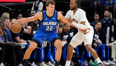 Franz Wagner scores 34, leads Magic to second straight rout of Cavaliers to tie series at 2-2