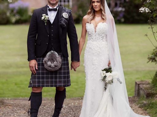 Jana Kramer Marries Allan Russell in Scotland Wedding: See the Castle, Kilts and Tartan Ribbon Cake! (Exclusive Photos)